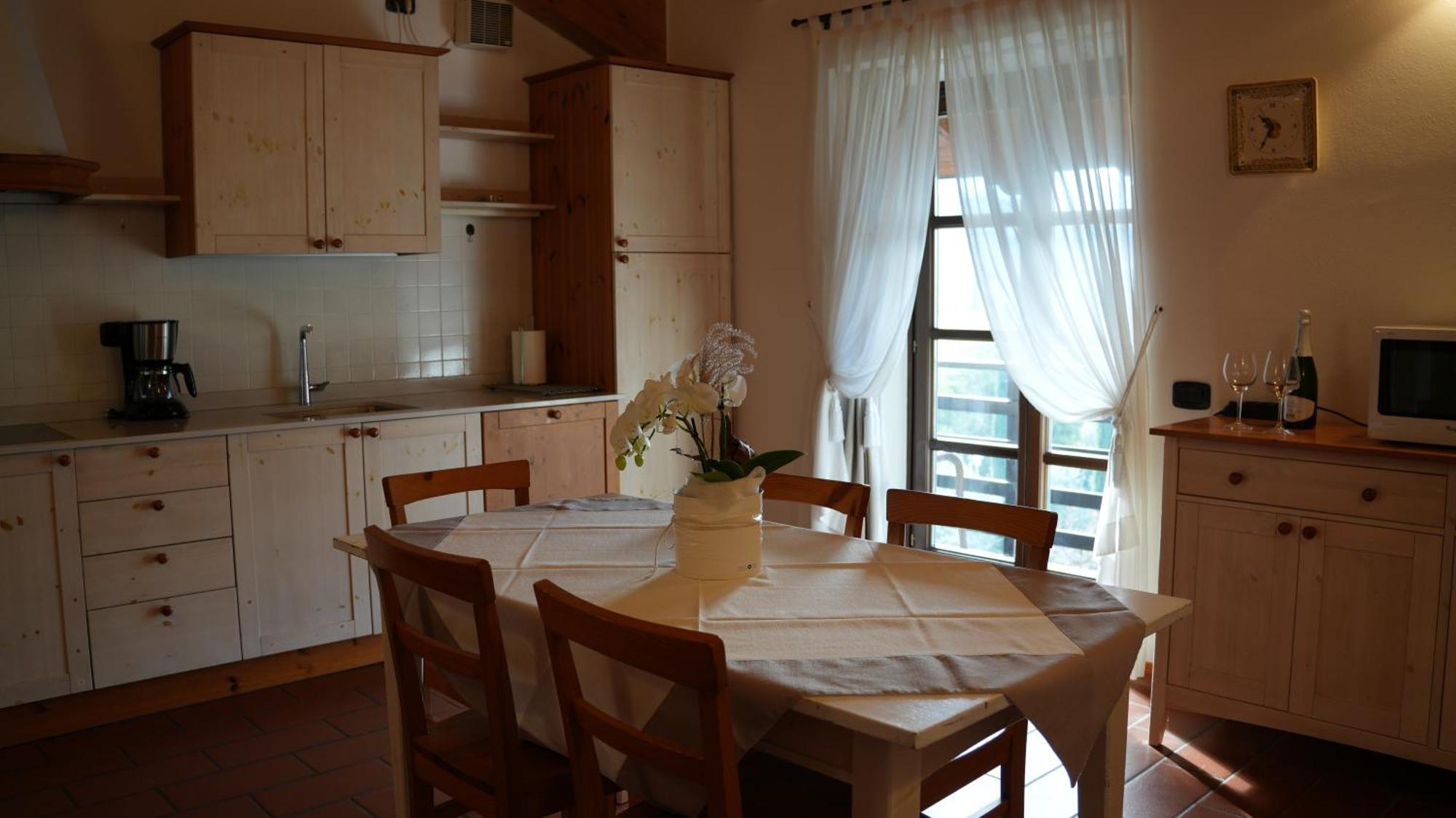 Residence La Colombera Riva del Garda Szoba fotó