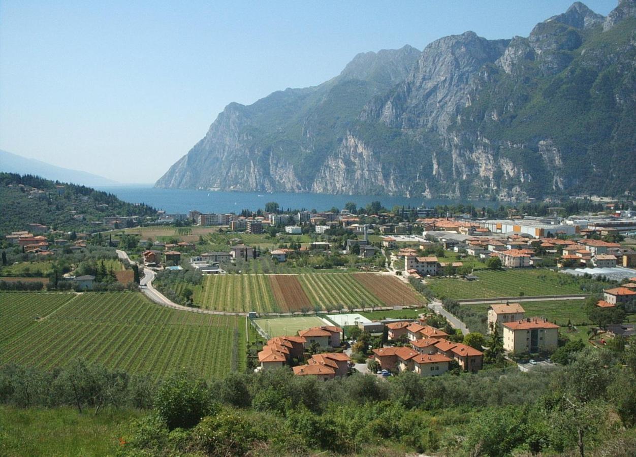 Residence La Colombera Riva del Garda Kültér fotó